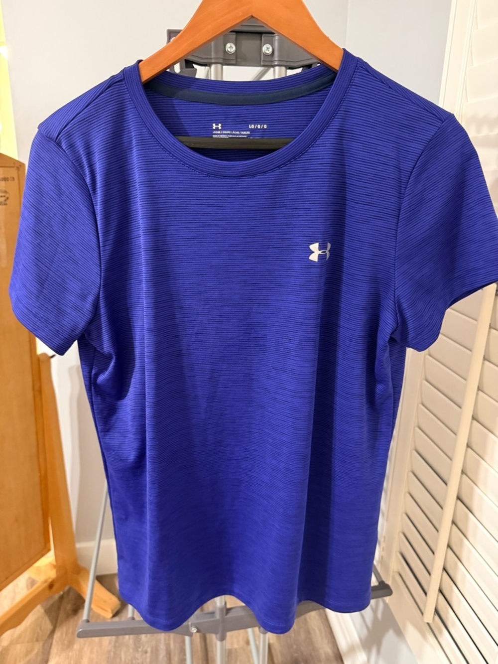 Under Armour Women’s Performance Crew Neck Top